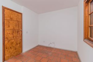 Image 12 - 225346
