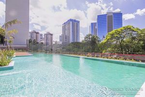 Image 11 - 225358