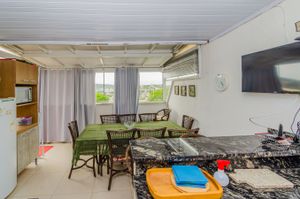 Image 14 - 225392