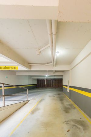Image 37 - 225395