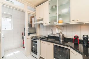 Image 19 - 225417