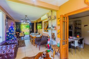 Image 13 - 225581