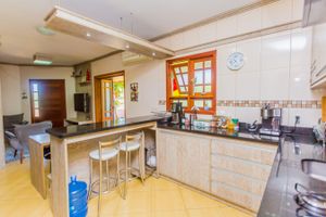 Image 36 - 225581