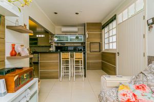 Image 17 - 225603