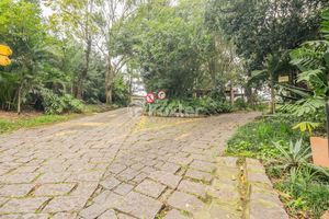 Image 19 - 225656