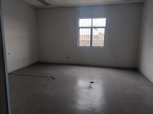 Image 19 - 225685