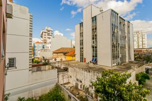 Image 7 - 225750