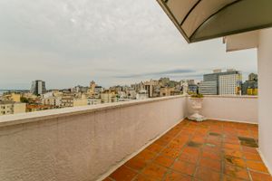Image 22 - 225774