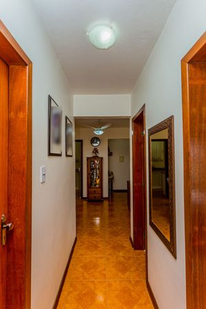 Image 11 - 225853