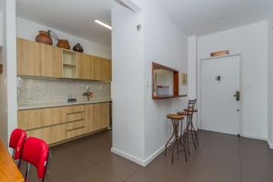 Image 15 - 225984