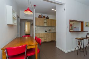 Image 16 - 225984