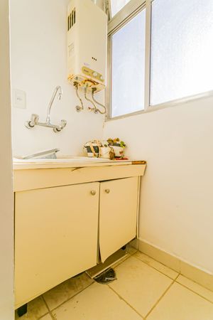 Image 32 - 225987