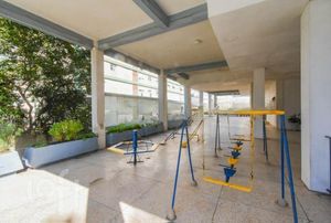 Image 4 - 226147