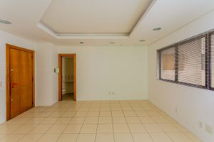 Image 7 - 226225