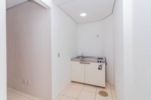 Image 7 - 226225
