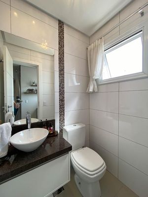 Image 13 - 226234