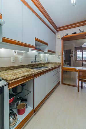 Image 14 - 226340