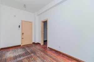 Image 3 - 226395