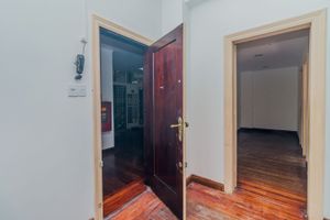 Image 17 - 226395