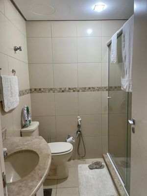 Image 19 - 226442