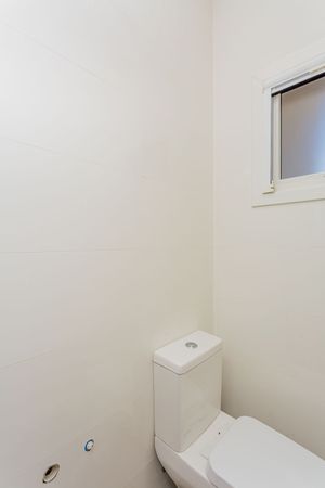 Image 22 - 226448