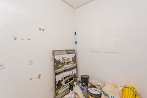 Image 23 - 226448