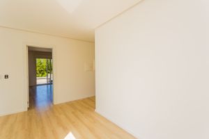 Image 35 - 226448