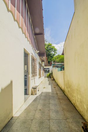 Image 17 - 226454