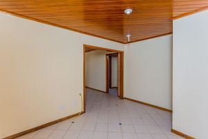 Image 34 - 226494