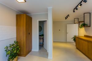 Image 34 - 226512