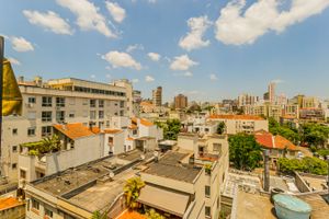 Image 10 - 226560