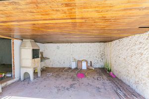 Image 32 - 226570