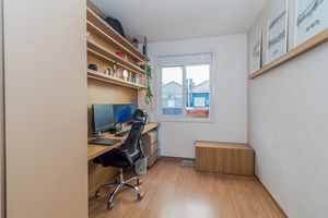 Image 6 - 226598
