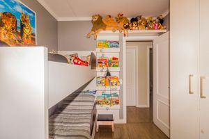 Image 13 - 226639