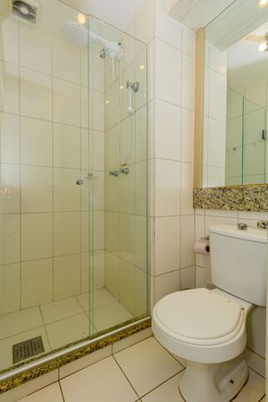 Image 10 - 226662