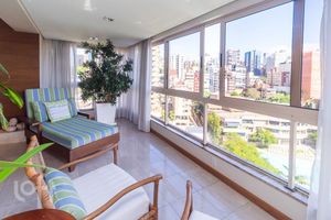 Image 13 - 226727