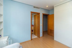 Image 3 - 226727