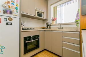 Image 15 - 226733
