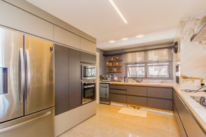 Image 37 - 226817