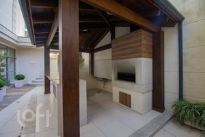 Image 44 - 226900