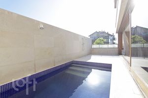 Image 4 - 226996