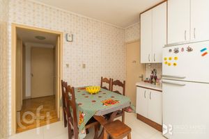 Image 21 - 227006