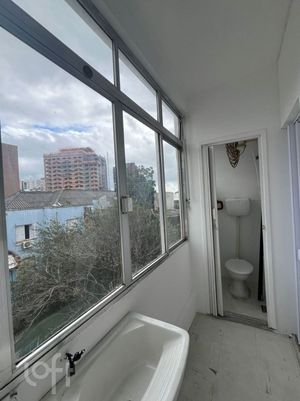 Image 10 - 227013