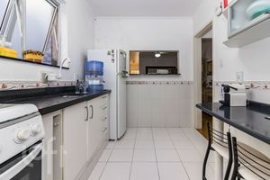 Image 14 - 227074