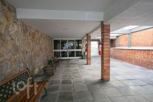 Image 33 - 227097