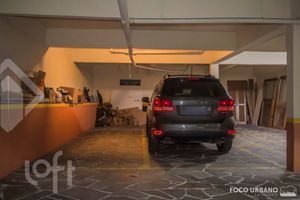 Image 37 - 227165