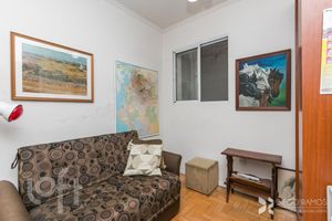 Image 10 - 227540