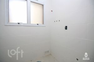 Image 13 - 227541