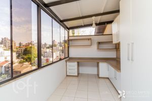 Image 26 - 227551