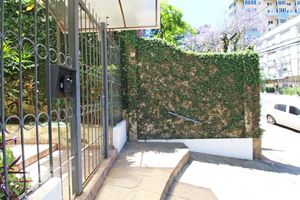 Image 35 - 227882